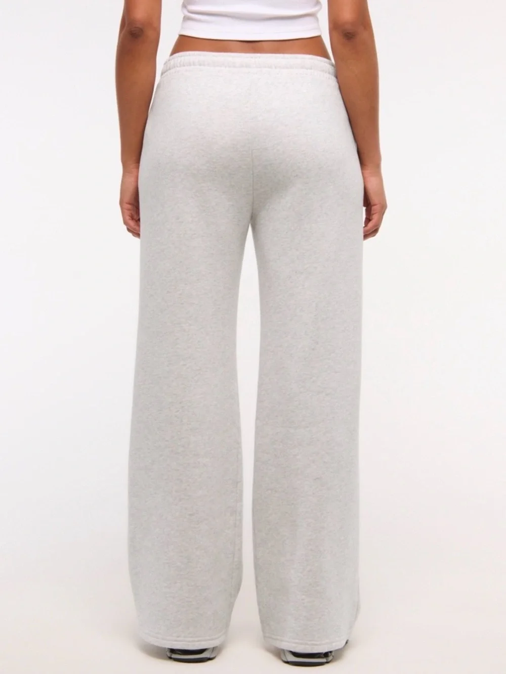Abercrombie & Fitch High Rise Wide Leg Sweatpant